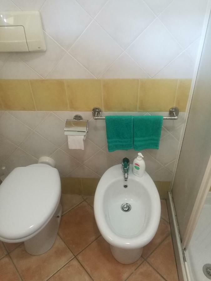 Appartamento da Giulia le mimose Olbia Esterno foto